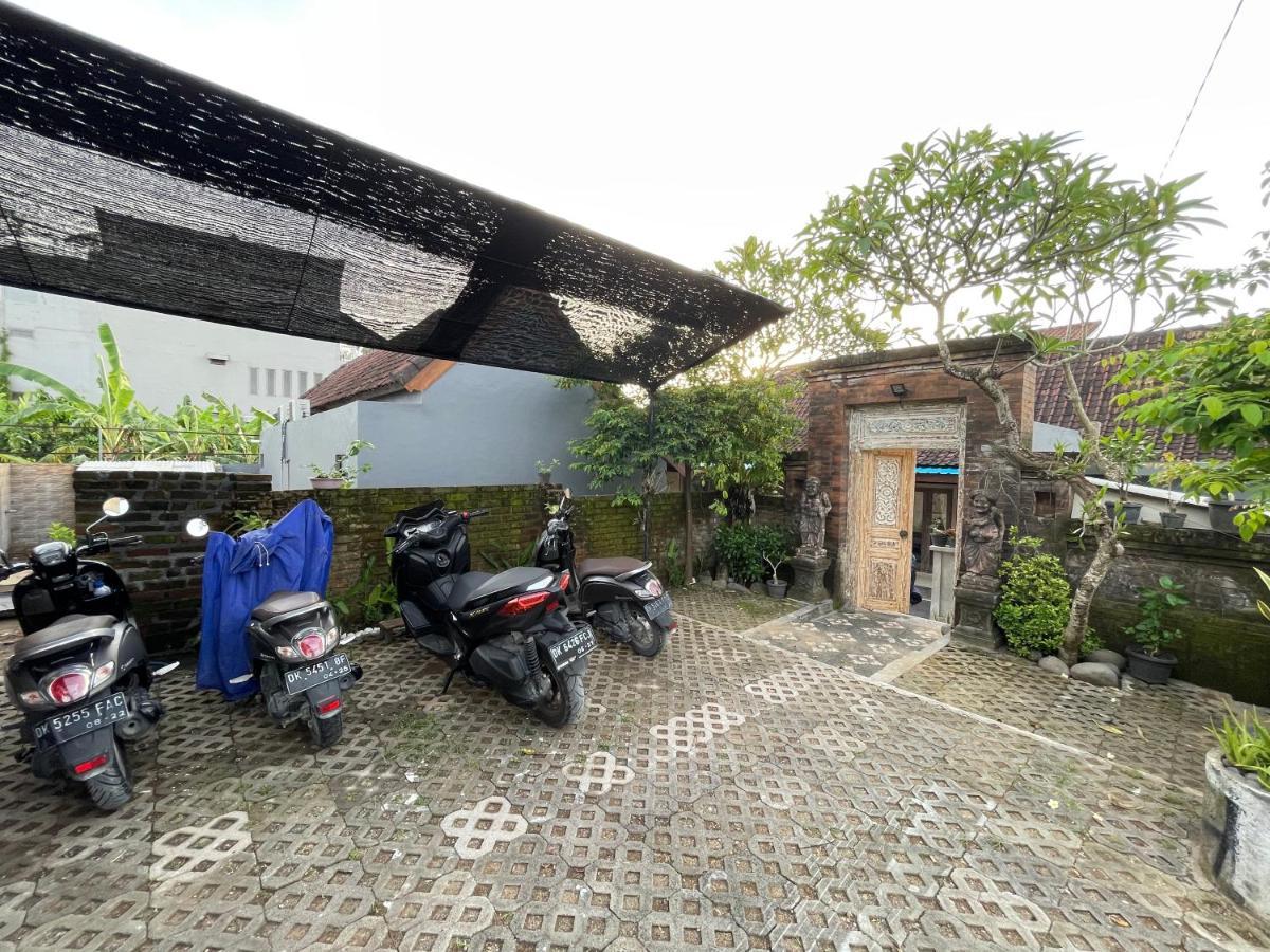 Belimbing Guest House Canggu Екстериор снимка