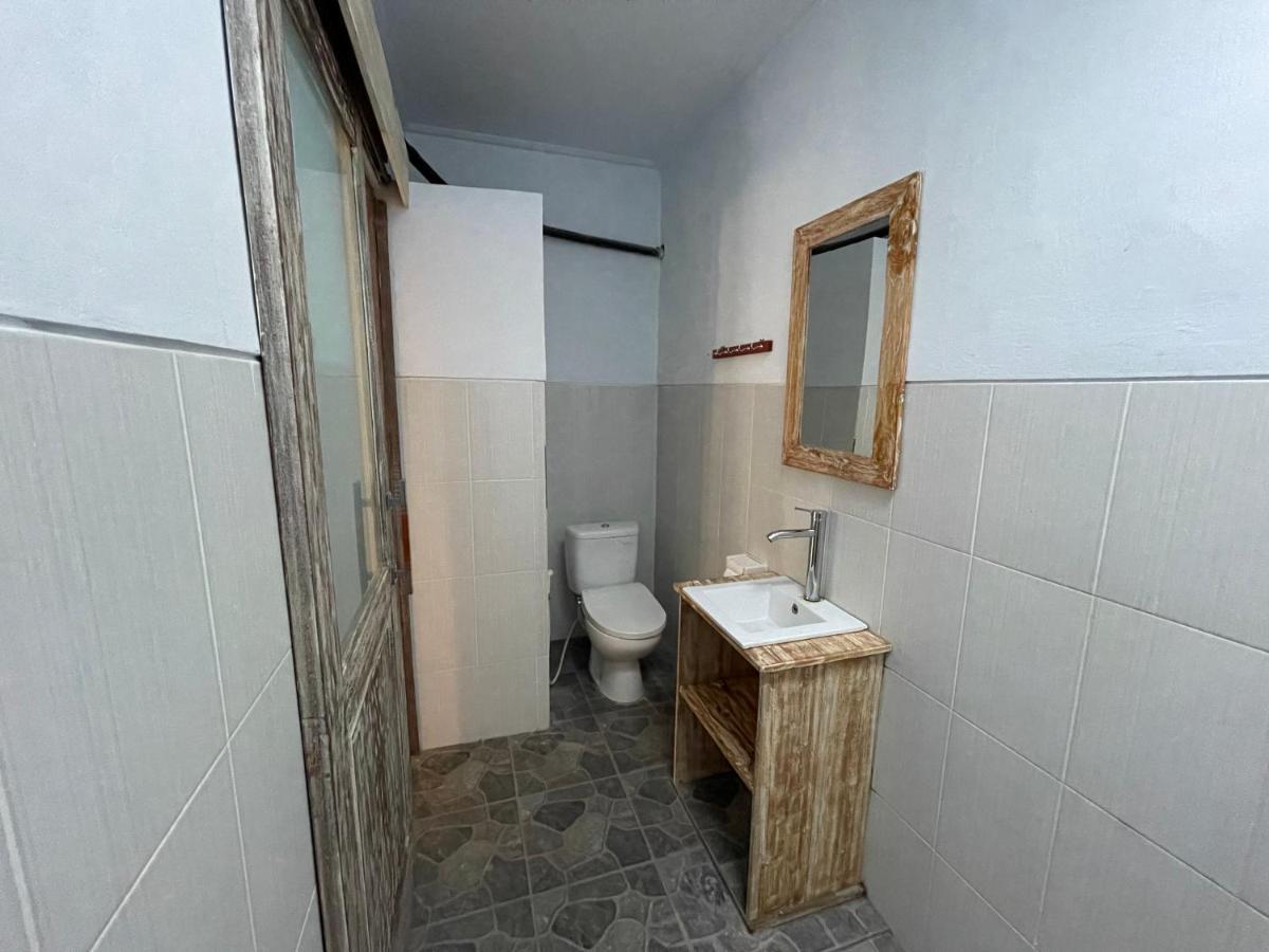 Belimbing Guest House Canggu Екстериор снимка